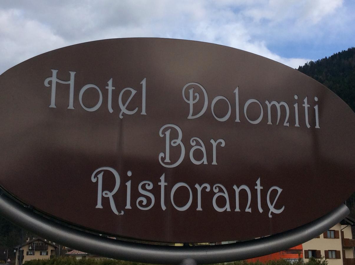 Hotel Dolomiti Saone ติโอเน ดิ เตรนโต ภายนอก รูปภาพ